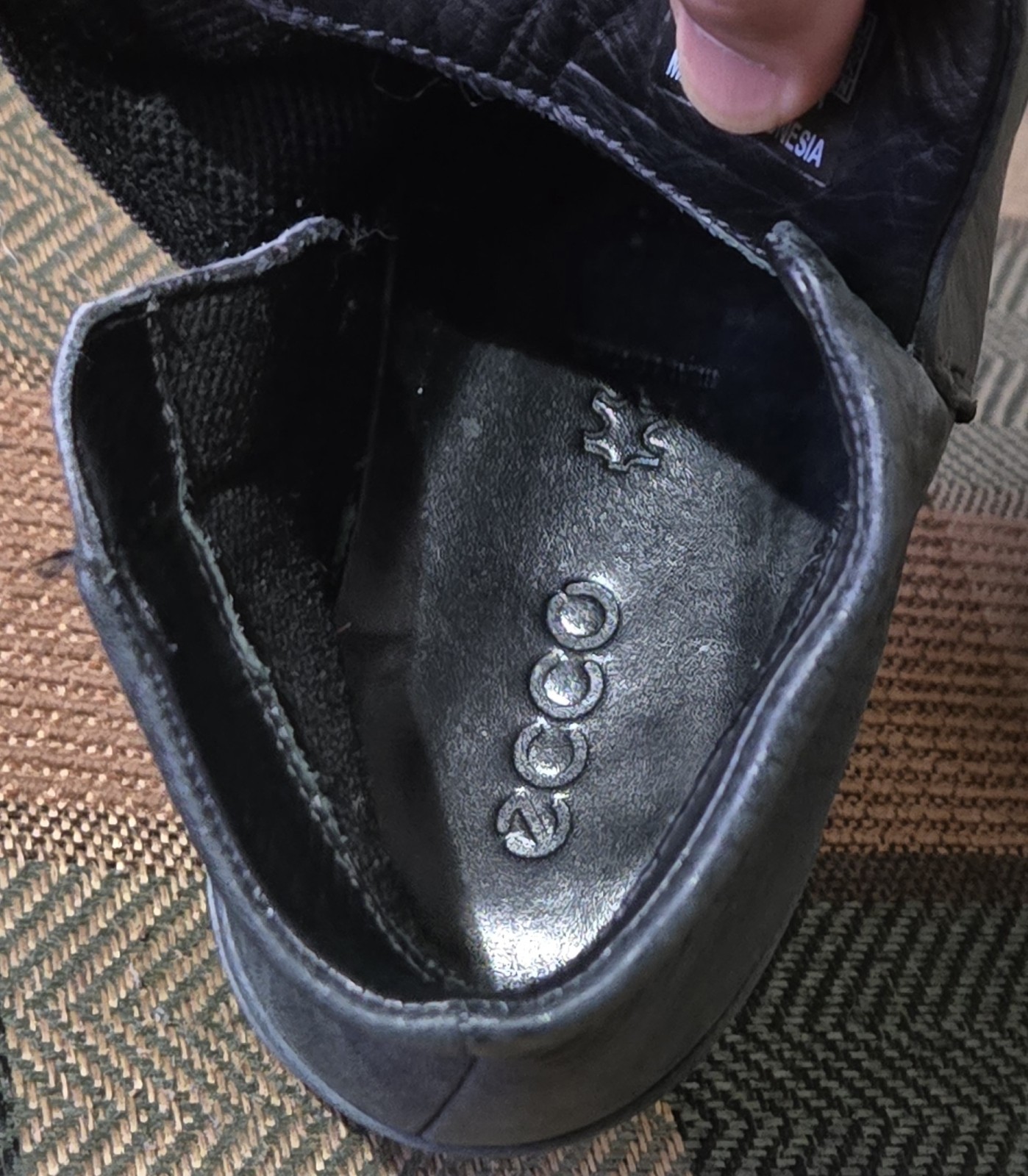 ECCO Women’s Nubuck Wedge Ankle Booties EU 39 US 8 Black Zip UNWORN