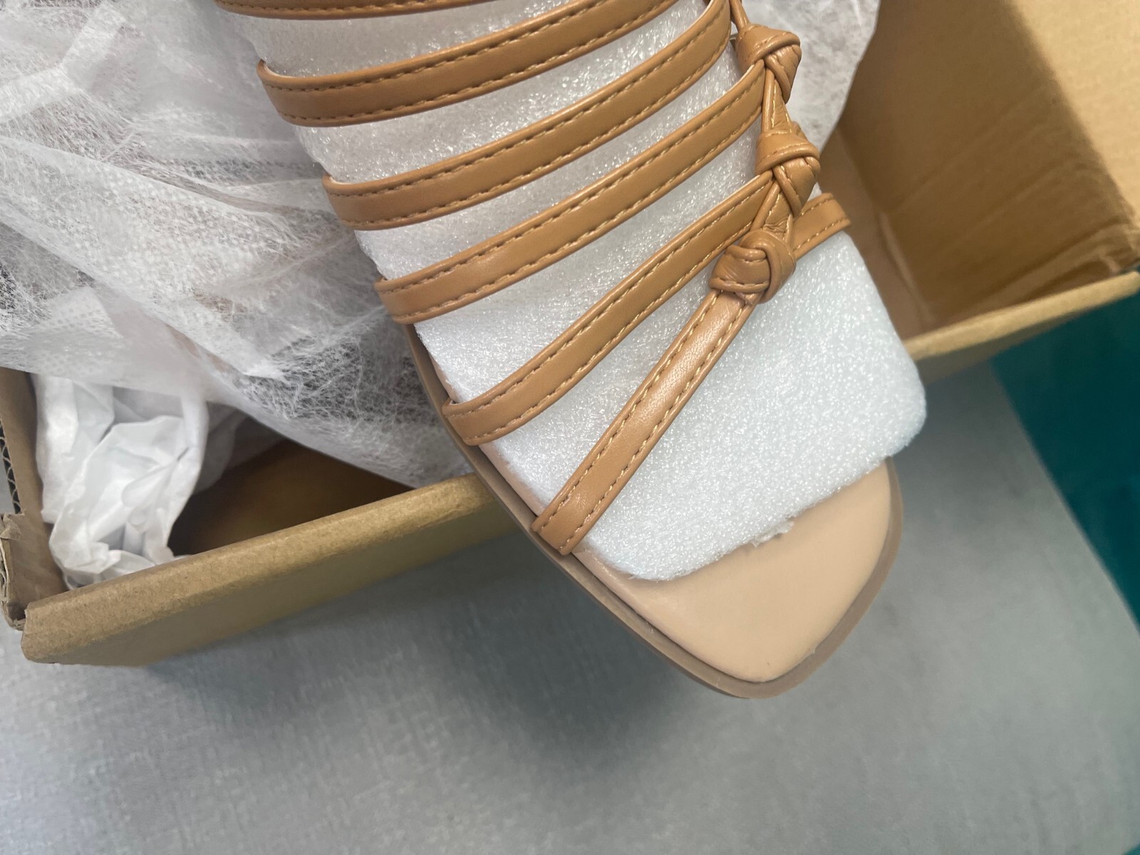 Journee Womens’ Petrra Tru Comfort Foam Gladiator Sandals 7.5 – tan – brand new