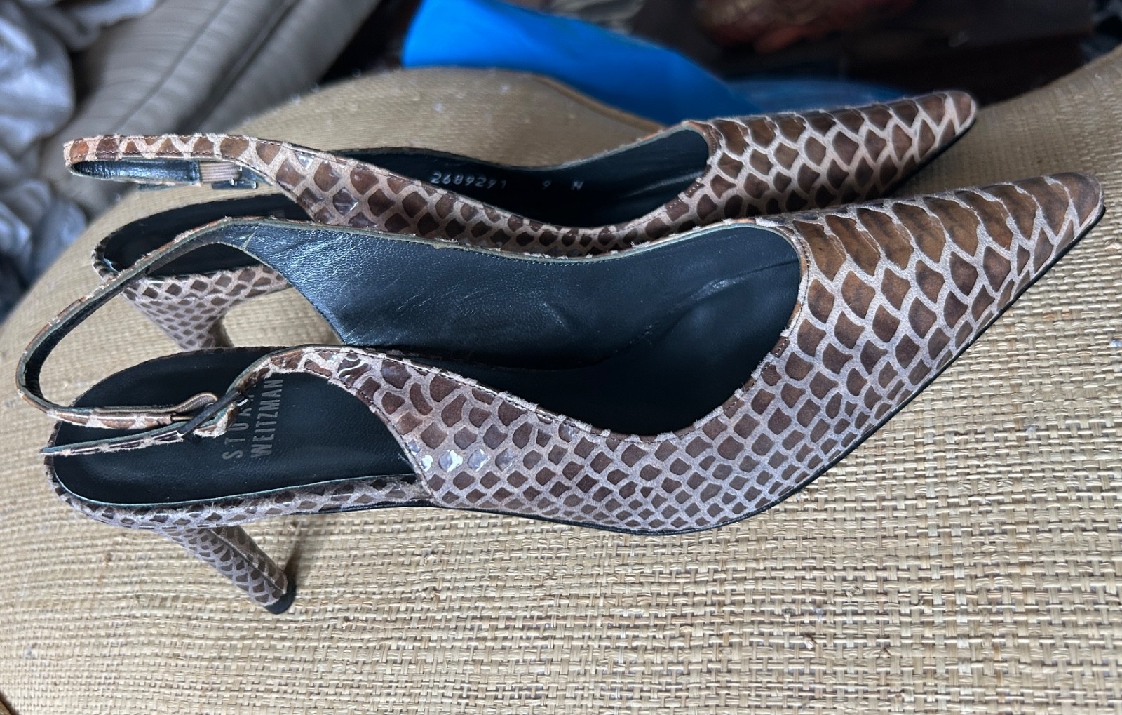 stuart weitzman heels 9N NWOB brown faux snakeskin 3-1/4 inch heel pointed toe