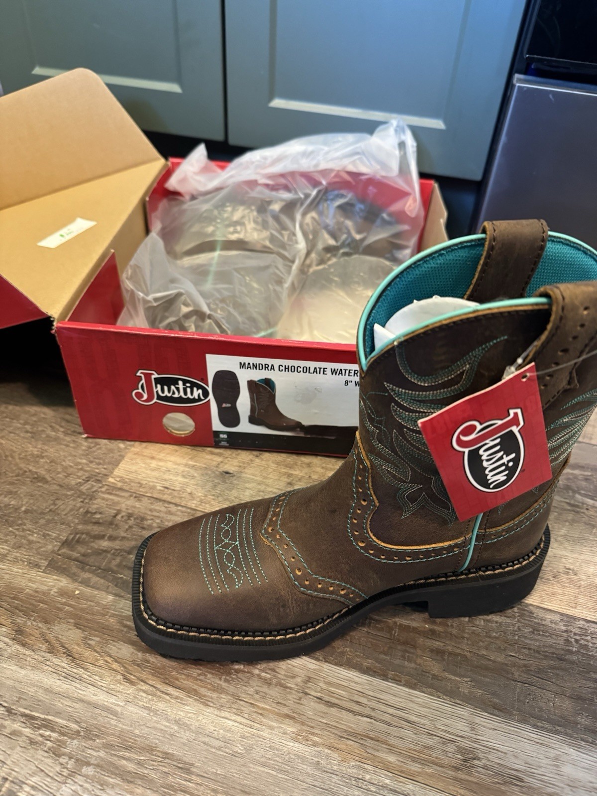 Justin Mandra Chocolate Water Buffalo 8” Boots Square Toe GY9624 6B