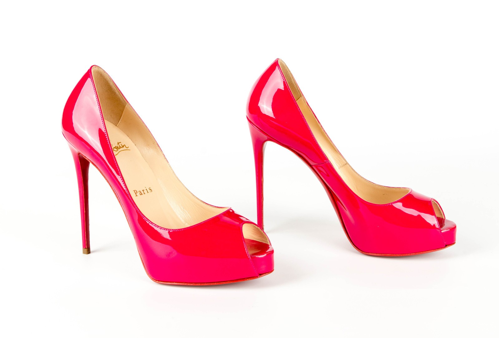 Christian Louboutin Very Prive Peep Toe Pink Patent Leather Pump Shoe US 6 EU 36
