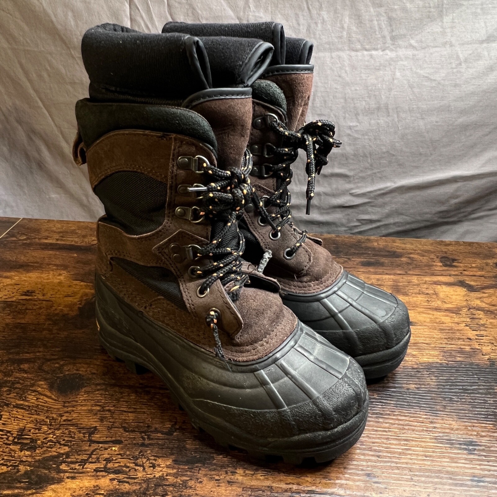 LaCrosse Insulated Hiking Hunting Boot Mens Womens Size 7 600201 Outdoors Winter