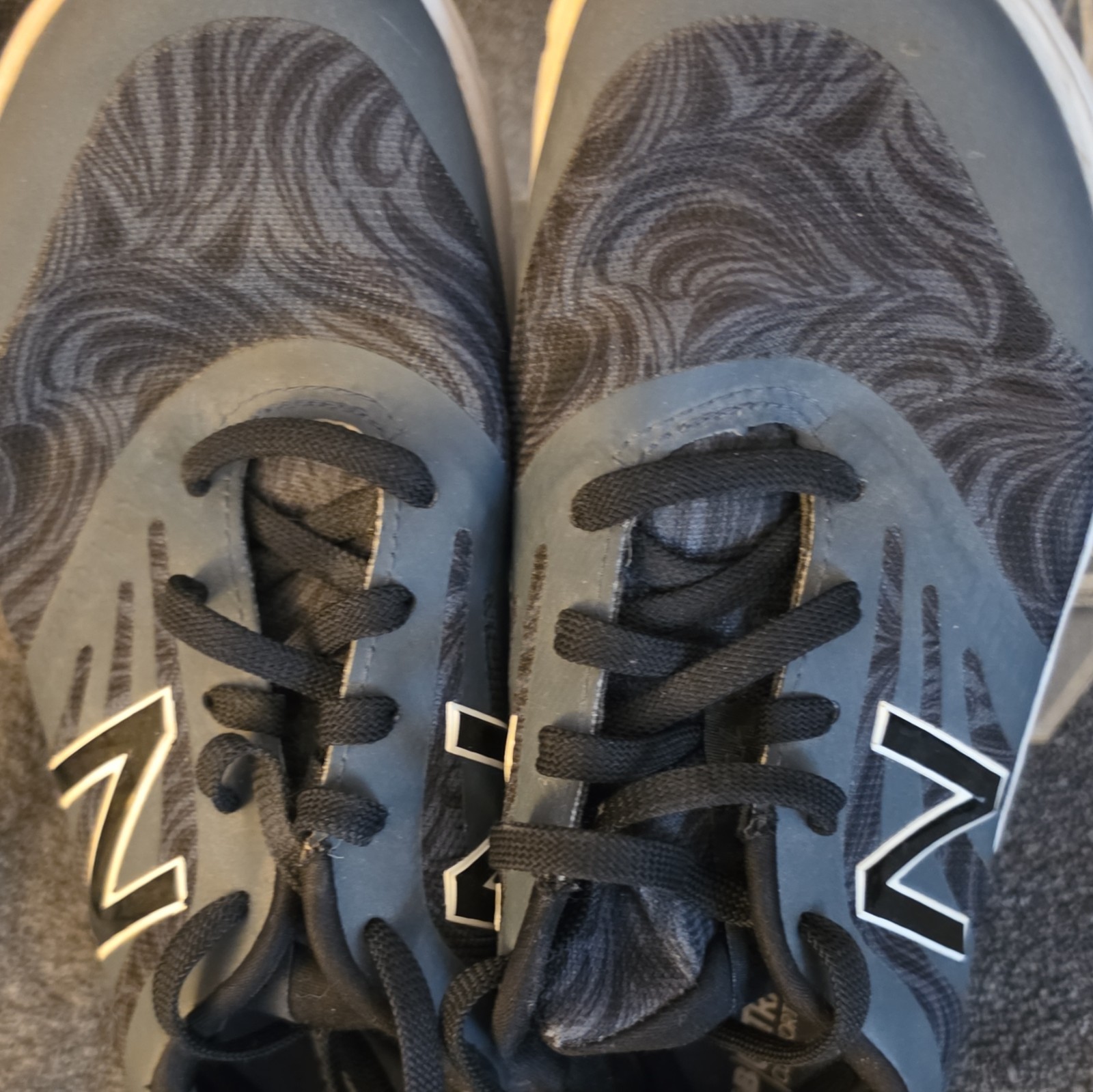 New Balance WX713GG Women’s Gray/Black/White Lace-Up Cushioned Low Top Sneakers