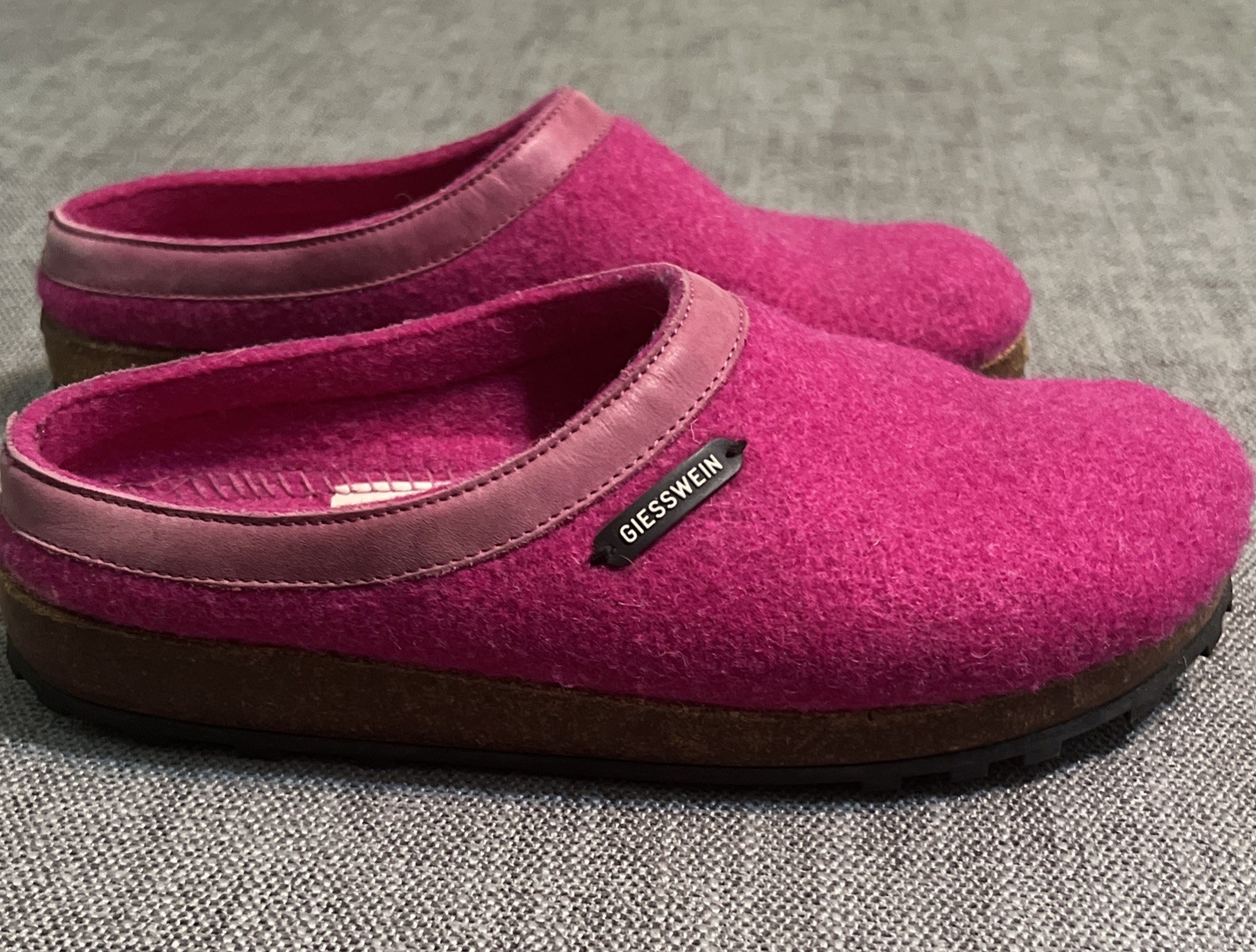 Giesswein Chamerau Fuschia Pink Wool Clog Mules Shoes Women’s SZ EU 40 US 9