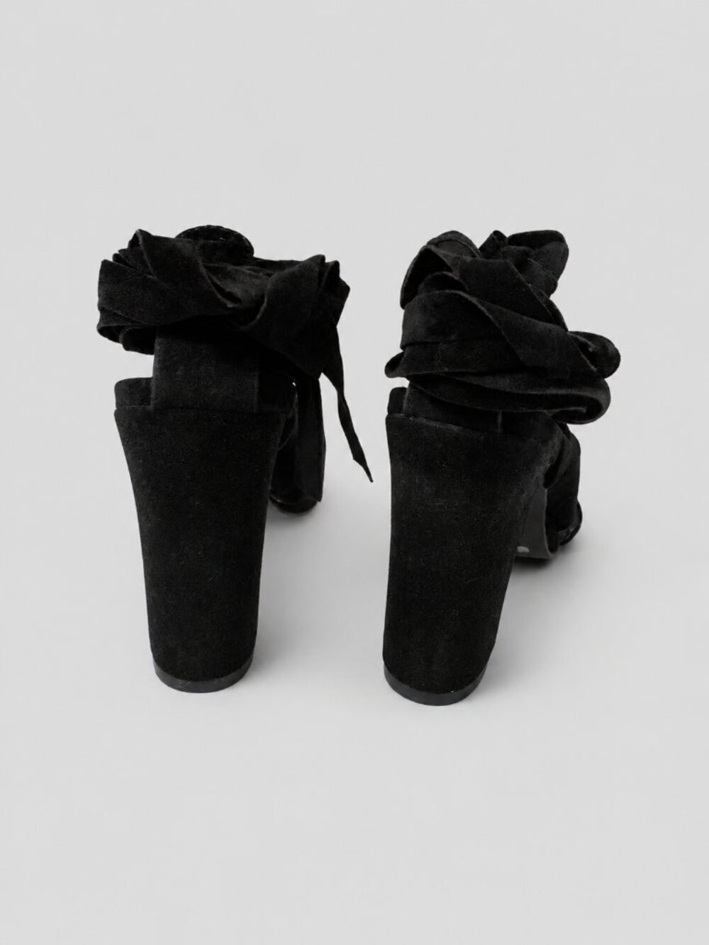 Le Chateau Velvet Lace Up Heels Sz 7.5 Goth Coquette Prom Party Black Chic