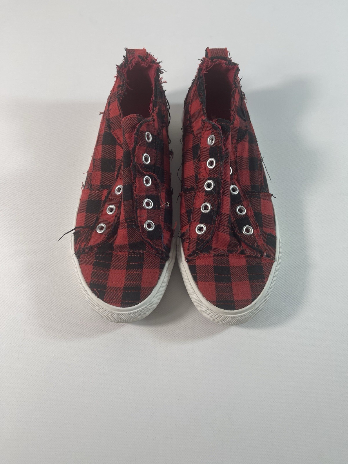 Corkys Babalu Red/Blk Buffalo Plaid Slip-On Distressed Sneaker Low Top Sz8 #0268