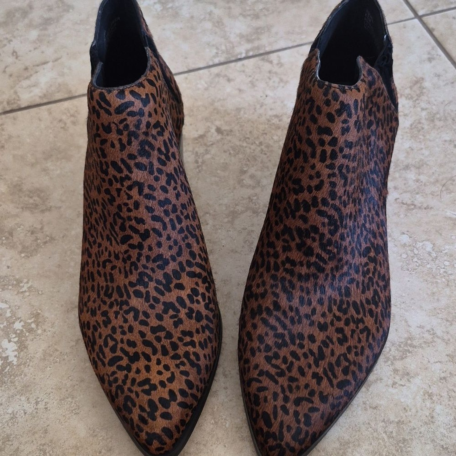 Sanctuary Revel, genuine Calf hair/fur, Animal Print, Booties Sz 8.5