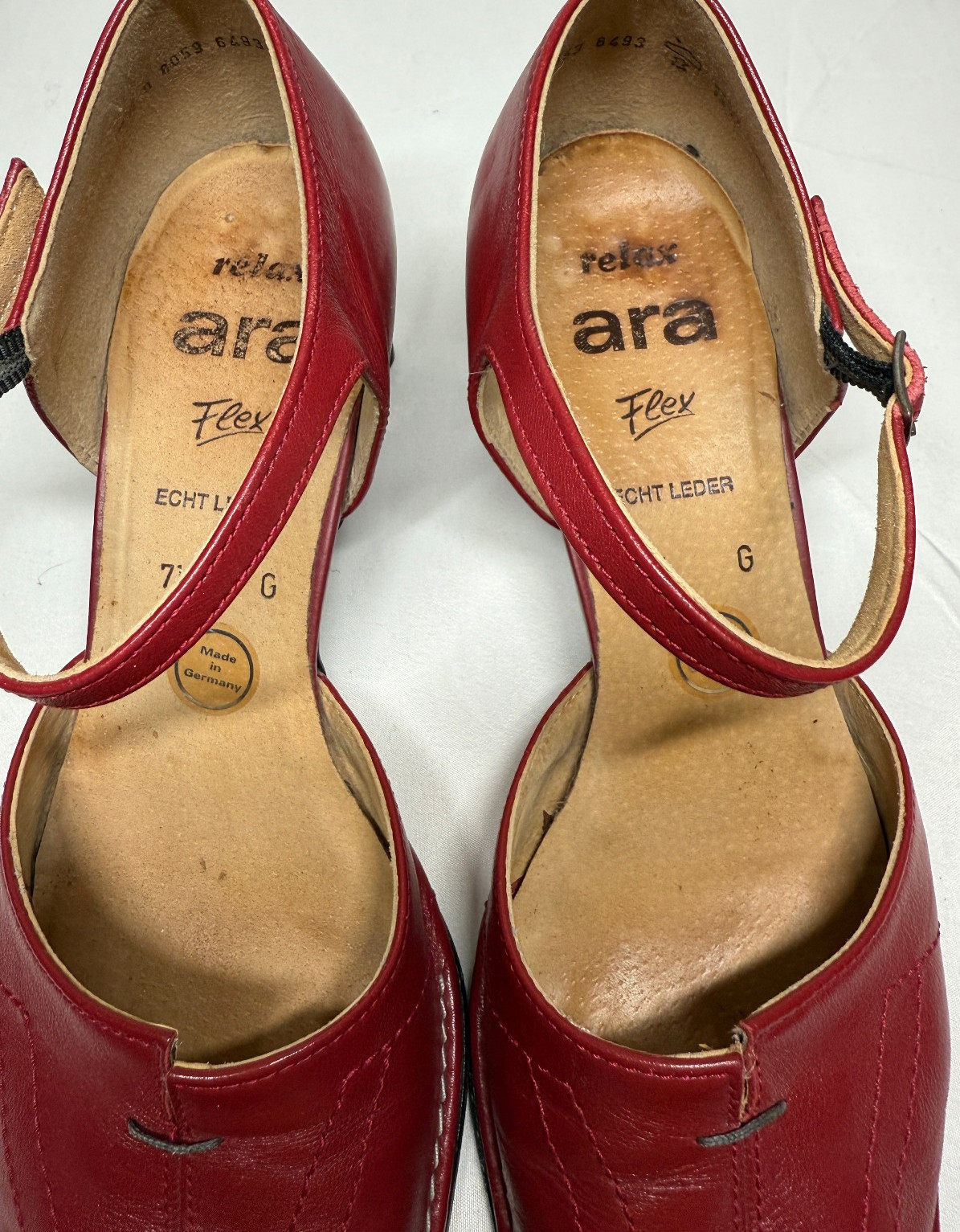 ara Flex Red Leather Mary Jane Pumps Block Heel Made in Germany US sz 10 UK 7.5