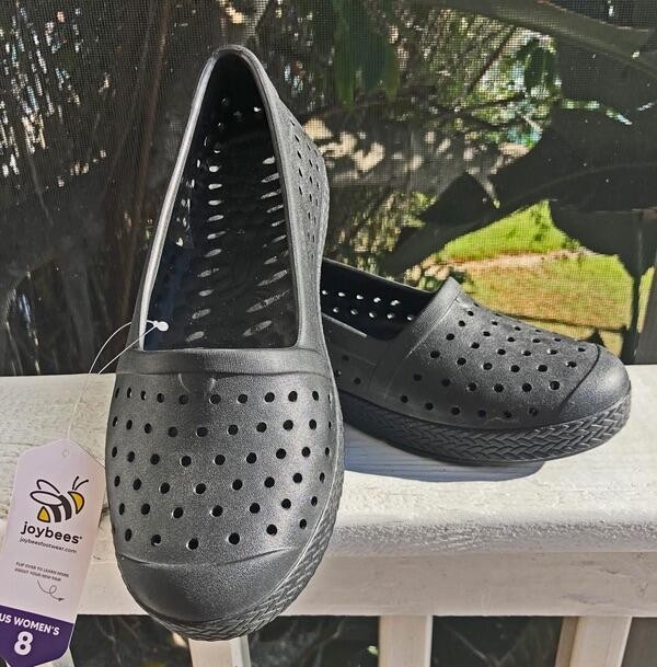JOYBEES NEW ESPADRILLE SLIP ON SHOES Sz 8 Black NWT Cool Comfy EZ Care VEGAN