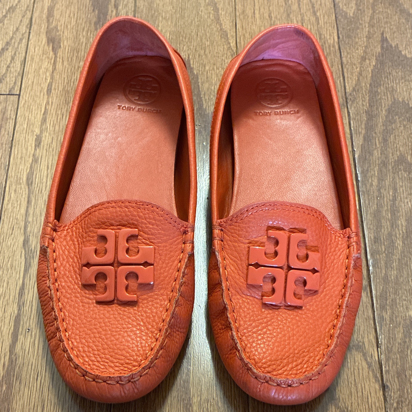 Tory Burch Women’s Orange Leather Slip-On Loafer Flats Logo Comfort Round Toe
