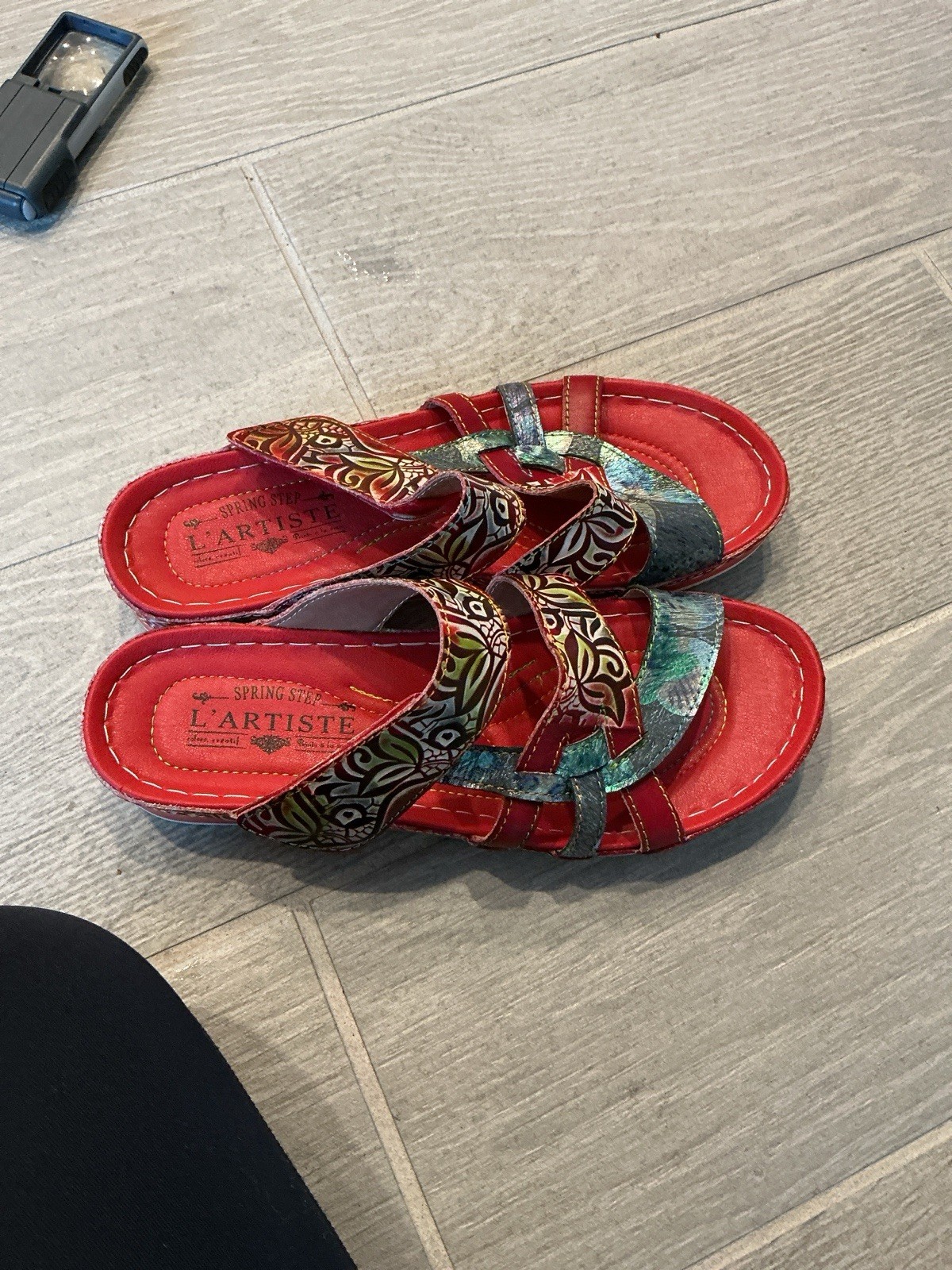 Spring Step L’Artiste Red Multicolor Patterned Slide Sandals Women’s Casual