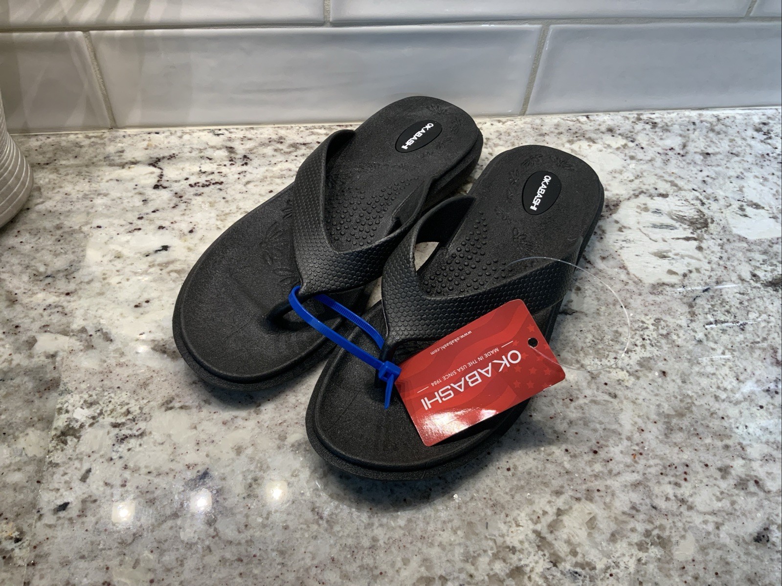 Okabashi Women’s Waterproof Beach Flip Flops Shower Sandals M/L Black