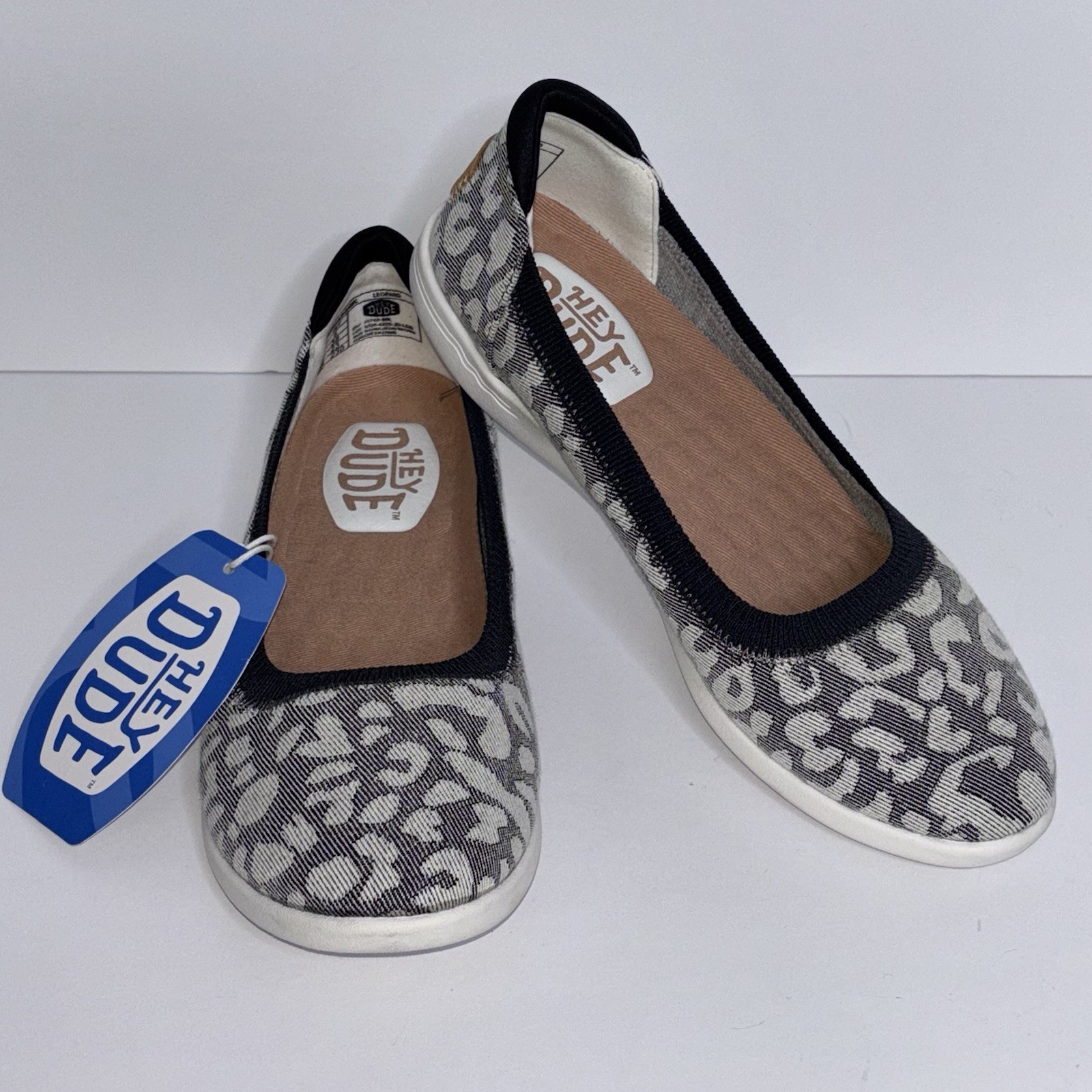 Hey Dude Savannah Classic Slip On Leopard Ballet Flats Animal Print Size 7