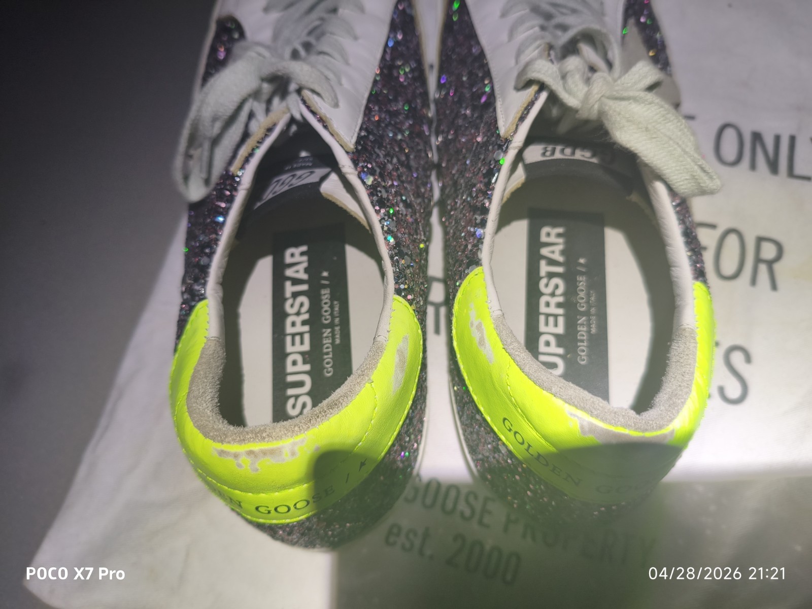 Golden Goose Superstar Low-Top Glitter Lace-Up Sneaker White Neon Yellow NWOB