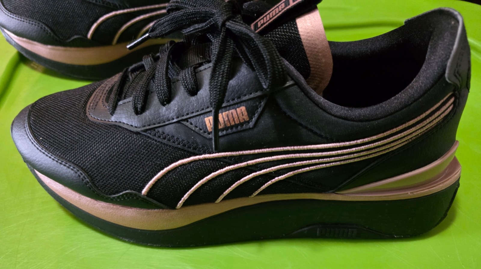 PUMA Women’s Cruise Rider Metallic Sneakers Size 10- Color: Black/Rose Gold