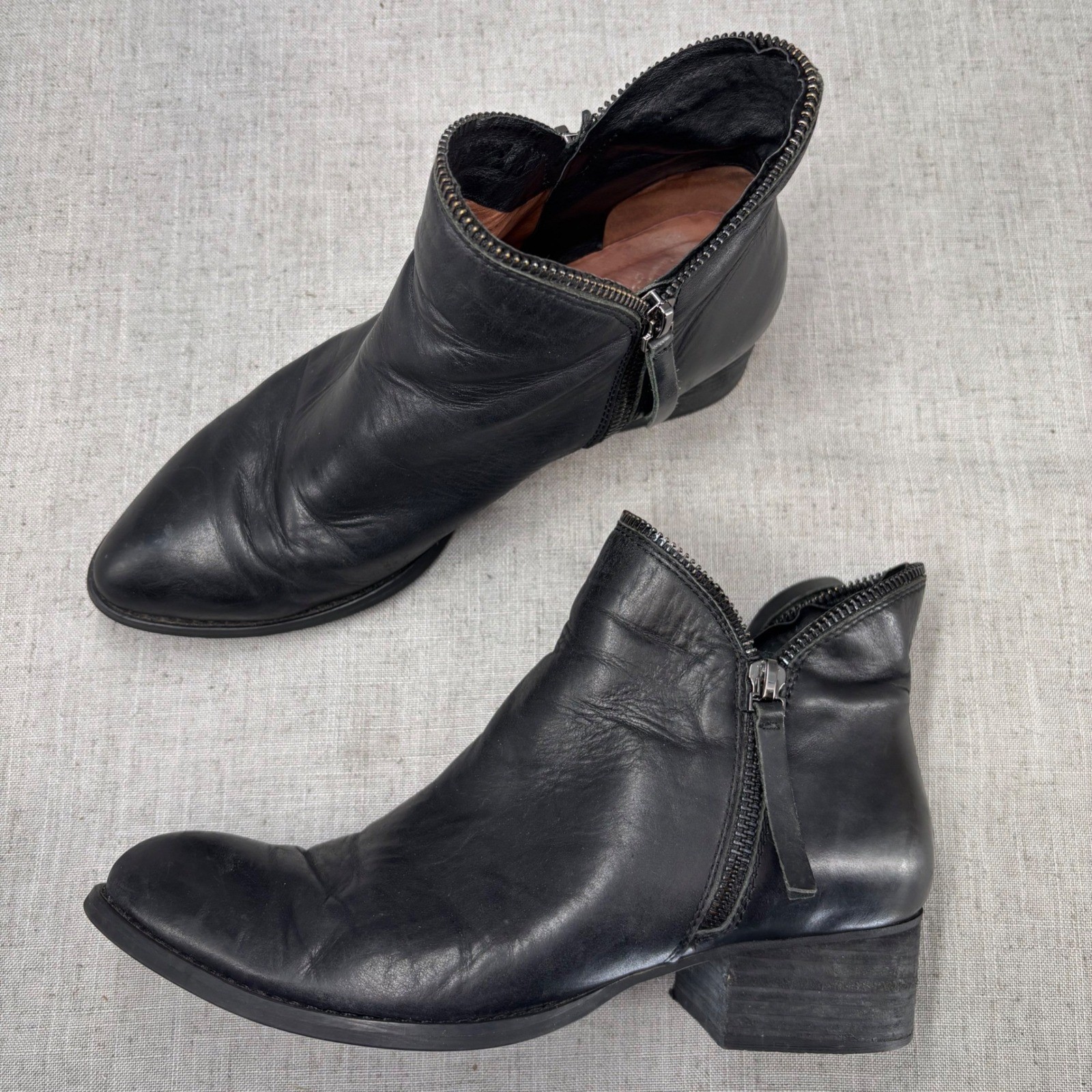 Jeffrey Campbell Crockett Booties Black Leather Zipper Distressed Women’s 7.5
