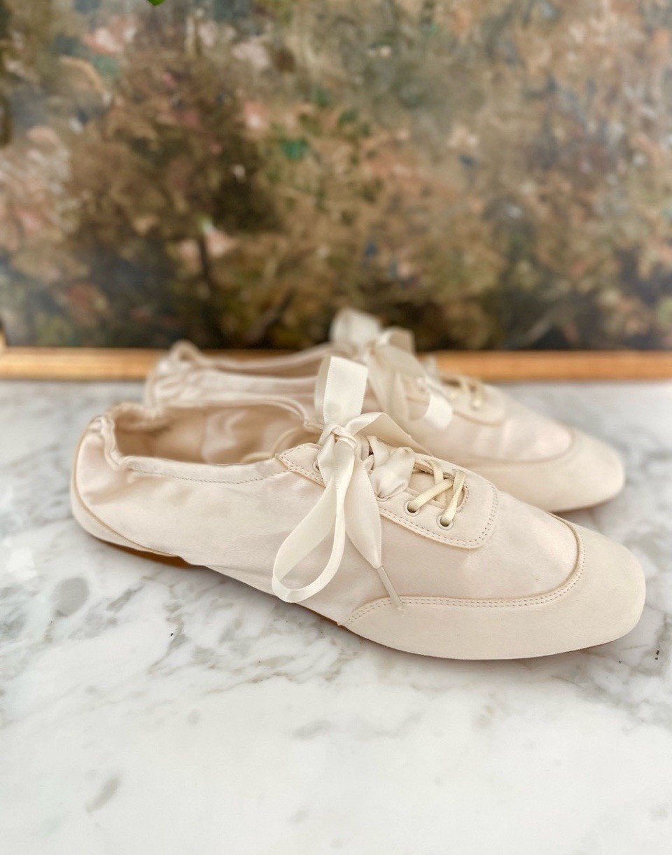 VIVAIA Cristina Square-Toe Lace-Up Satin Sneakerina Size 10.5 (42) Worn Once