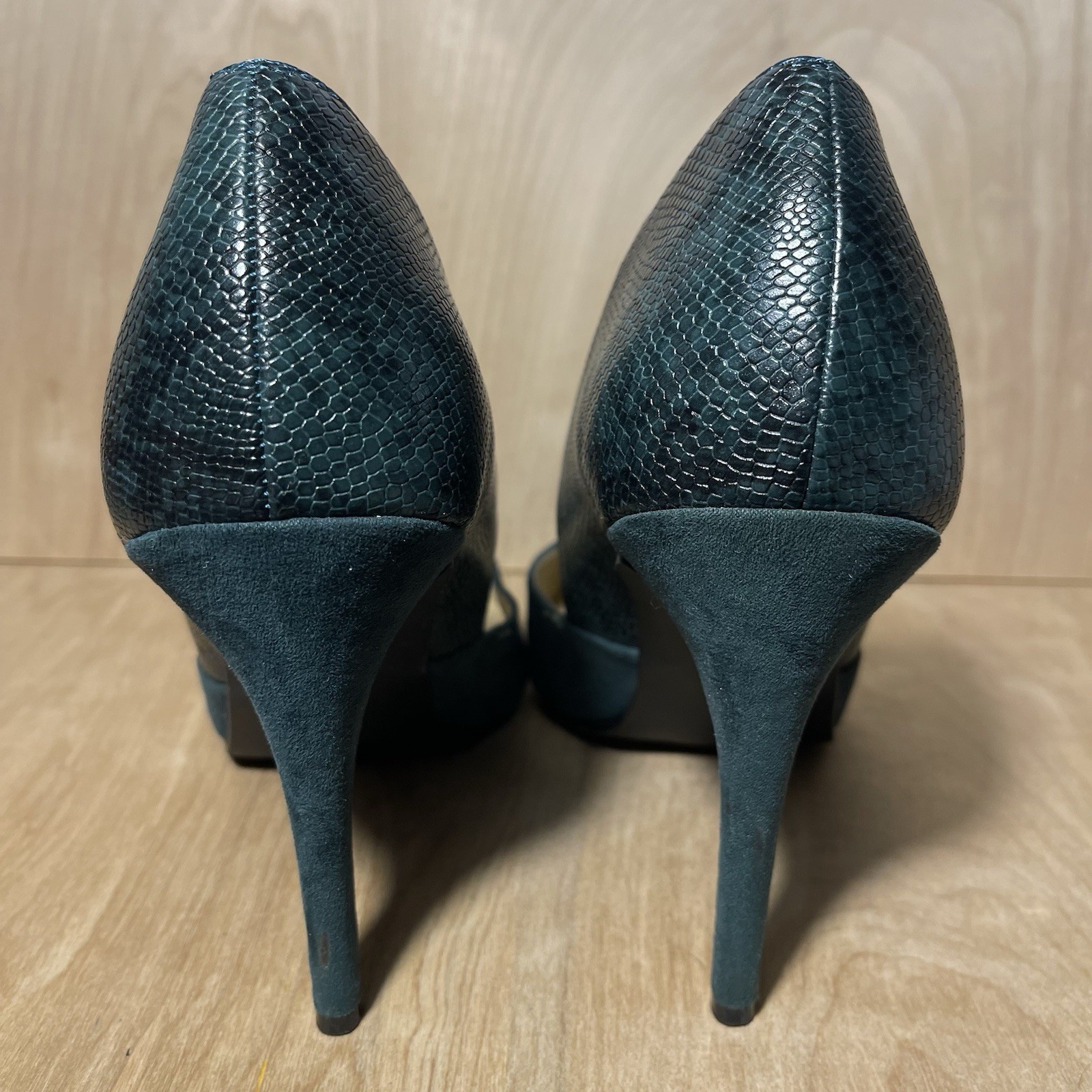 Chinese Laundry Snakeskin Pumps Faux Leather & Suede Heels Dark Green Sz 10