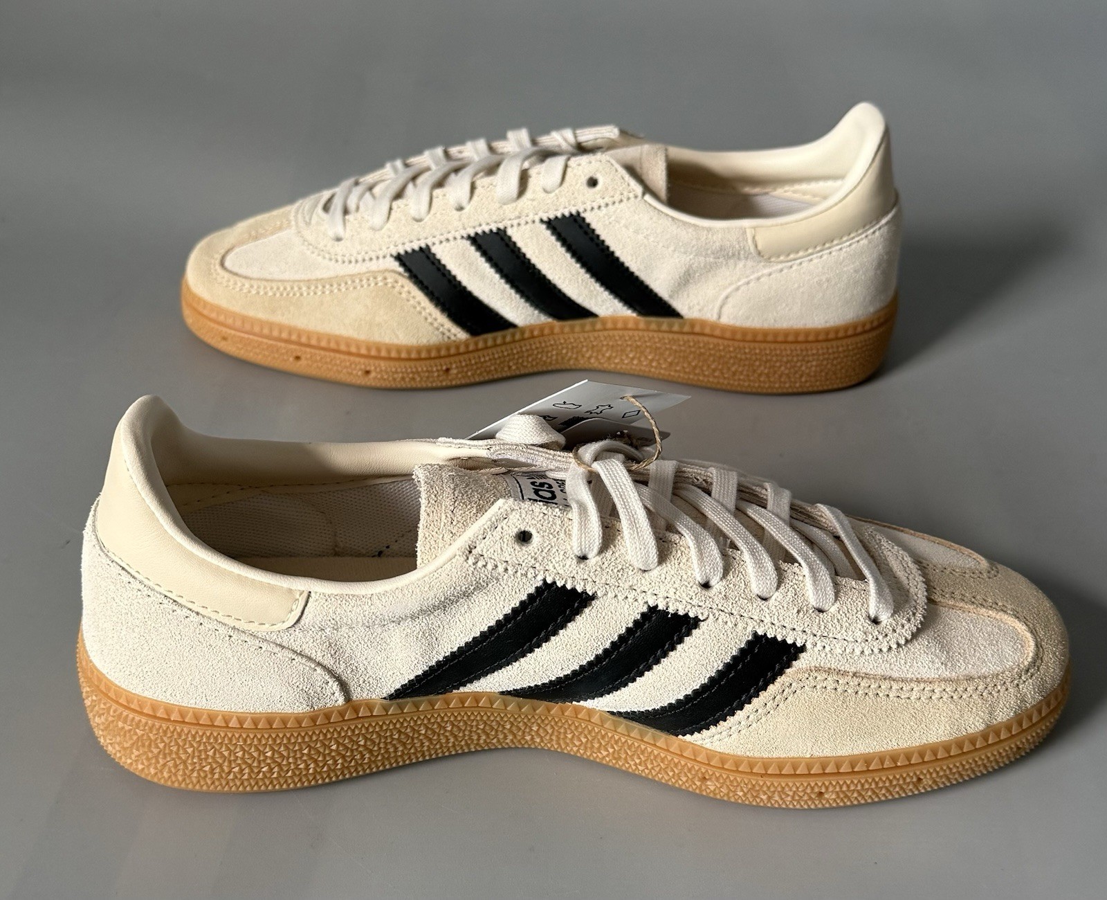 Adidas Handball Spezial J Sneakers Beige/White/Black/Gum Women 5.5 — New w/ Box