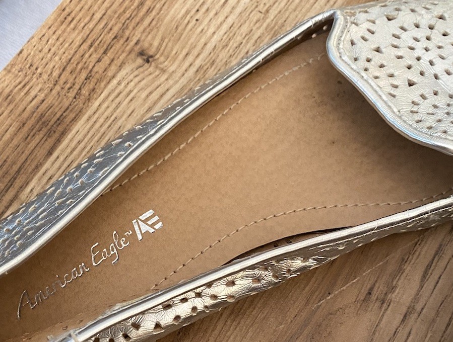 American Eagle Silver Ballet Style Flats Gently Used Size 7 Cute Feminine Summer