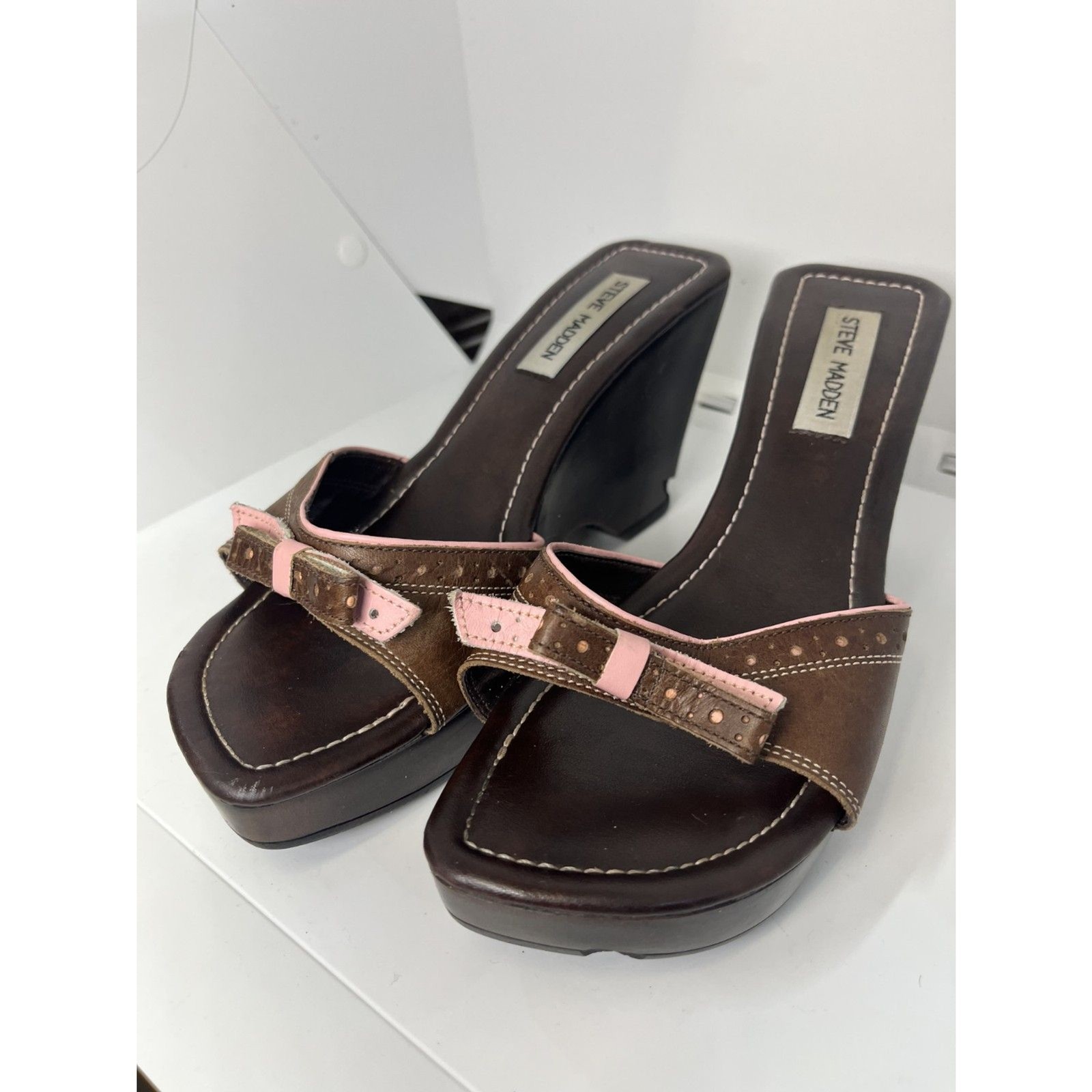 Vintage Y2K Steve Madden brown & pink platform wedges with bows 8/8.5 sandals
