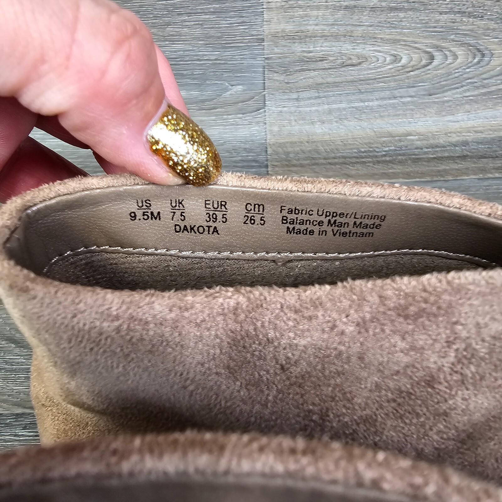 Dr Scholls Dakota Suede Leather Wedge Boots Shoes Women’s 9.5 Brown Taupe Tassel