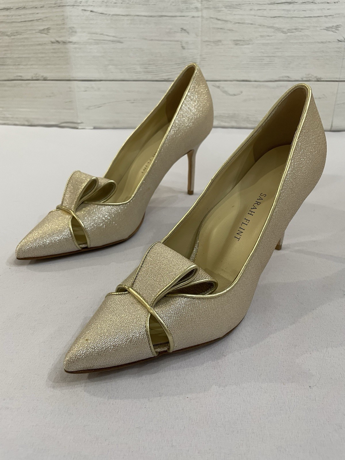 Sarah Flint Perfect Emma Italy Metallic Champagne Gold Pumps Heels Sz 39 EU 8 US