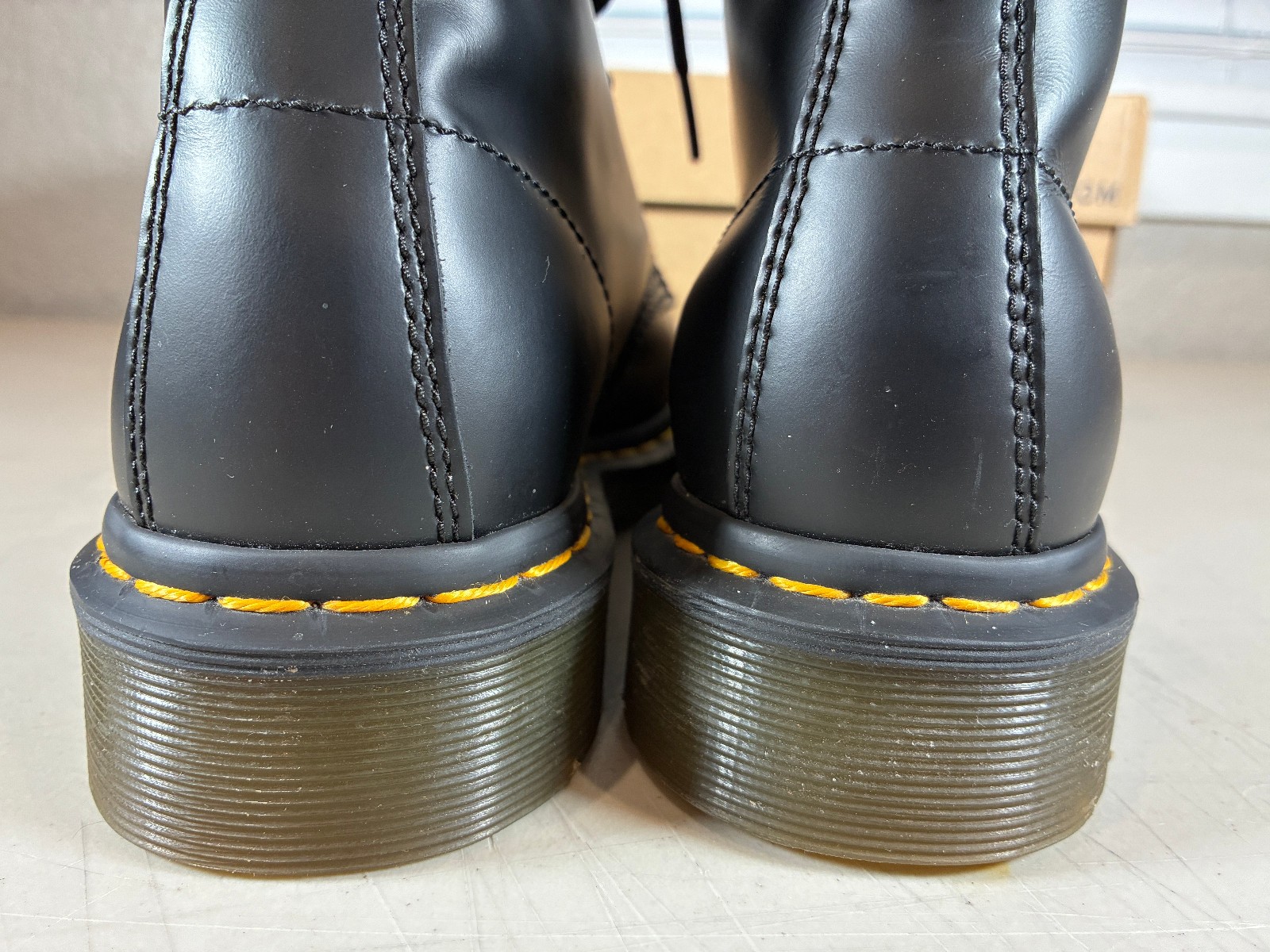 NICE! Doc Martens 1460 W Black Womens Boots Size 8 11821006 Smooth Air Wair Dr.