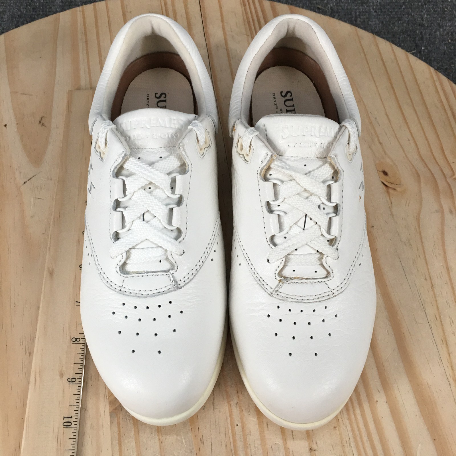 Supremes by Softspots Marathon Shoes Womens 7.5 M Sneakers 122404 Lace Up White