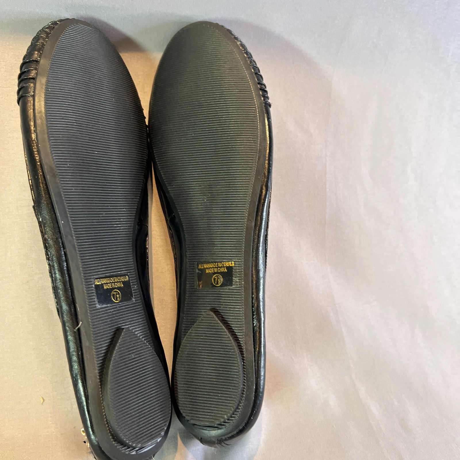 Soda Ballet Womens 7.5 Core Black Silver Round Toe Comfort Casual Slip On Flats