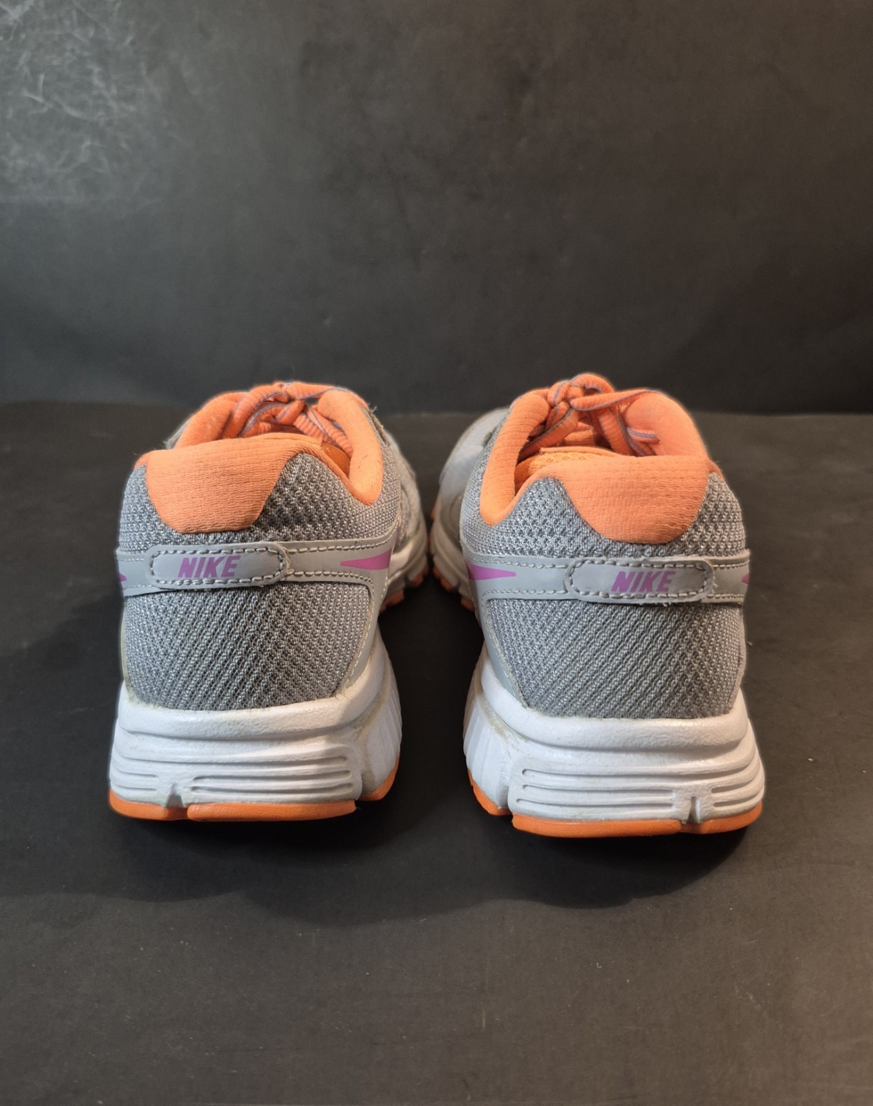 Nike Revolution 2 Gray/Orange Running Walking Athletics Shoes – Size 7