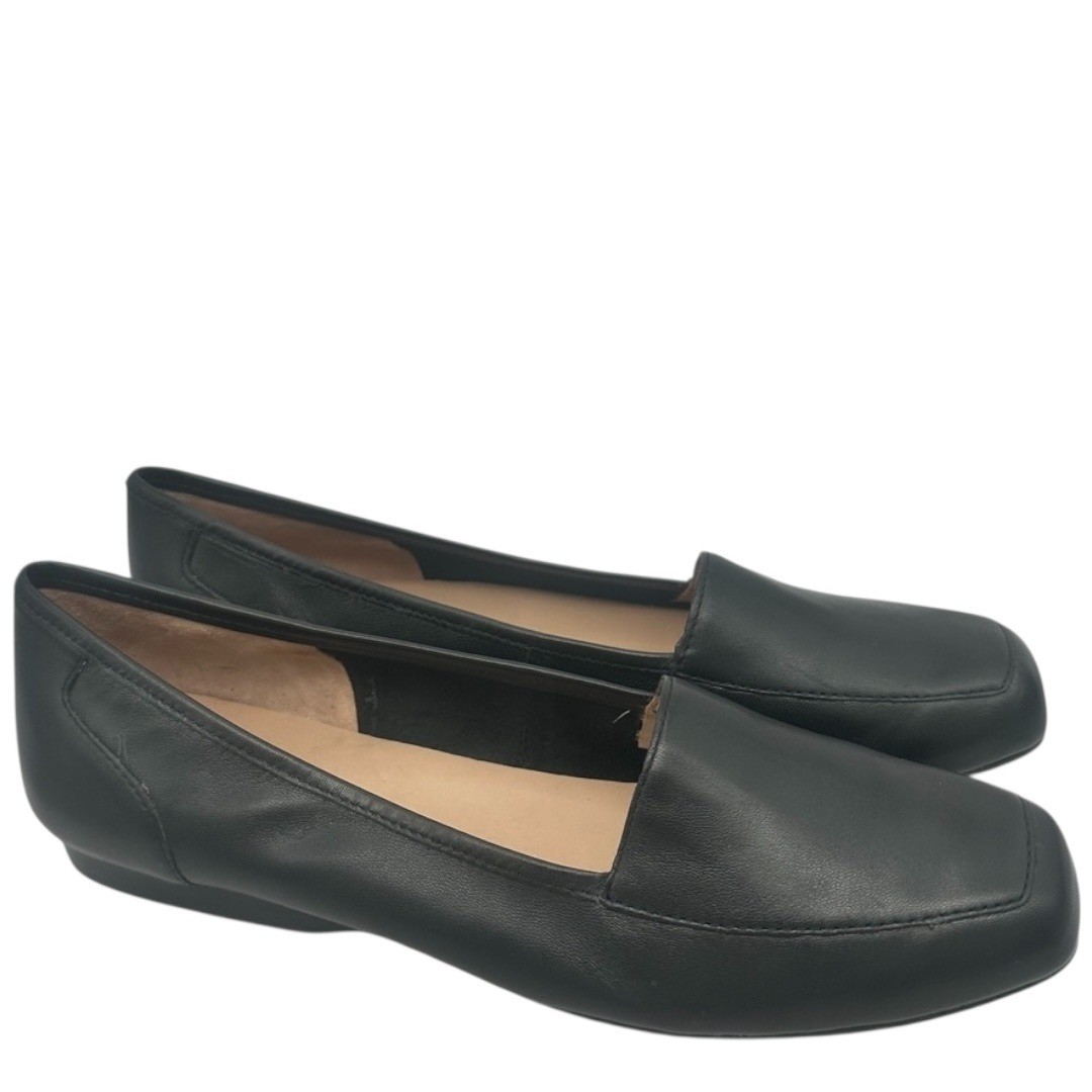 Array Black Leather Loafers Size 10N Narrow Slip On Flats