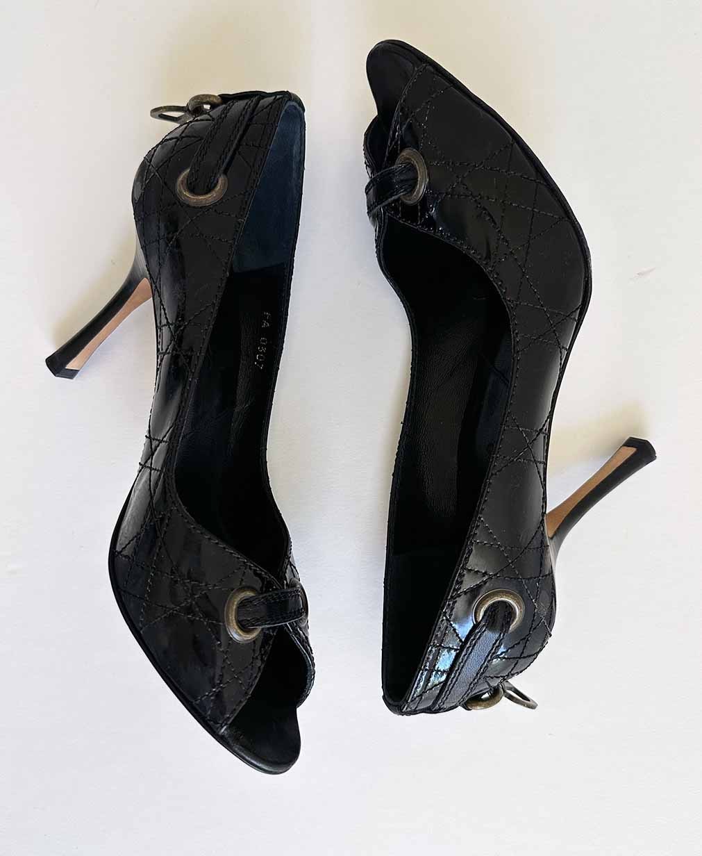 Christian Dior Black Cannage Patent Leather Peep Toe Pumps D Charm Heels EU 38