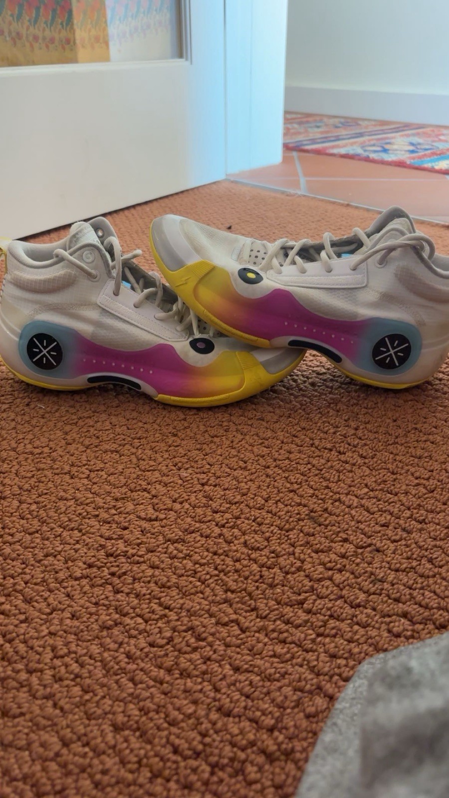 Li-Ning Way of Wade 10 ‘Florida’ men’s size 6 woman’s size 7