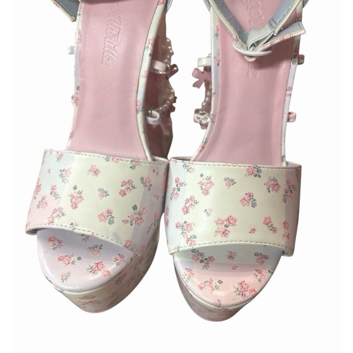 Dolls kill sugar thrillz patchwork pink floral revelation platform heels Size 6