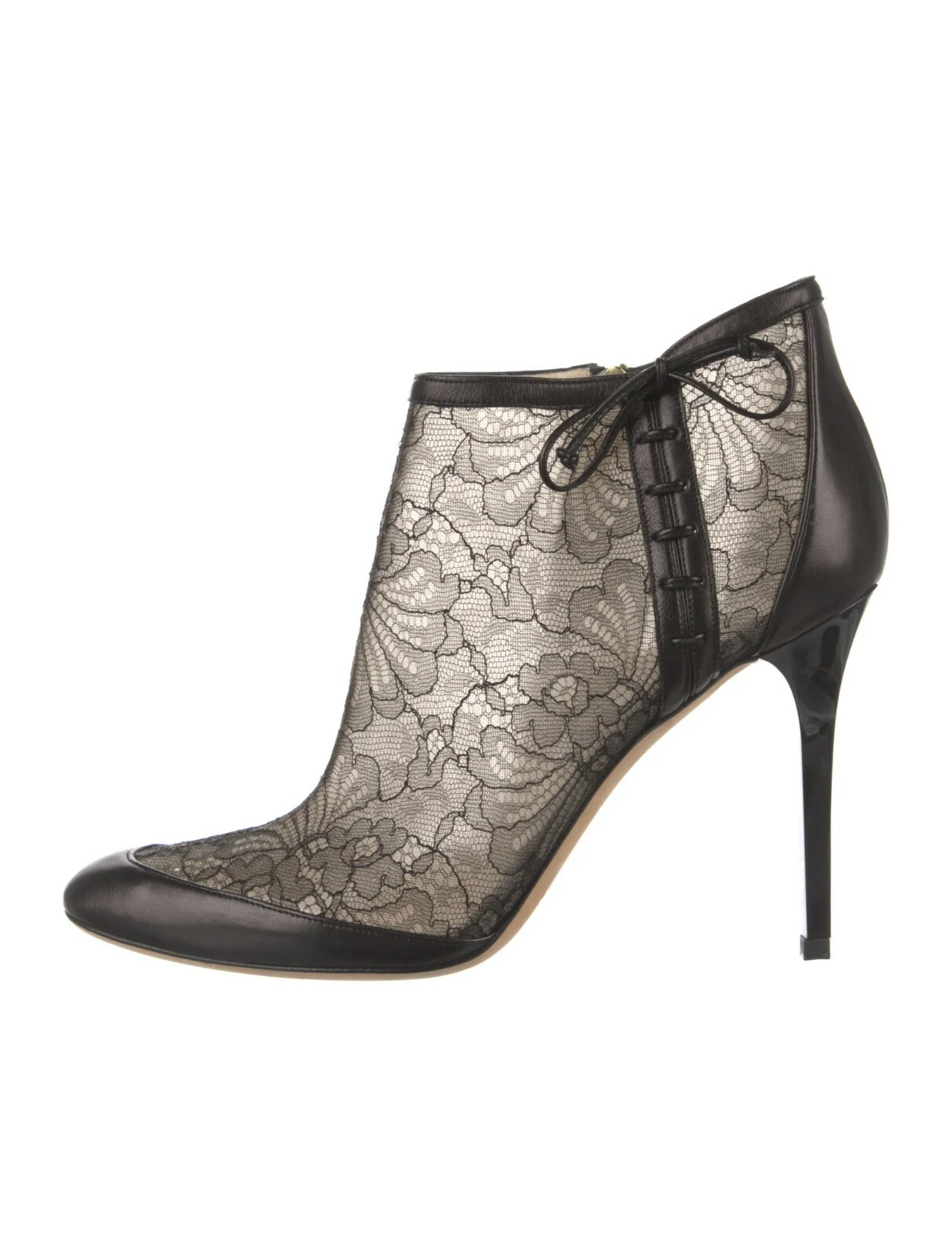 JIMMY CHOO Black Leather Lace Pattern Pumps Size 10 IT 40 Very Good Used Cond.