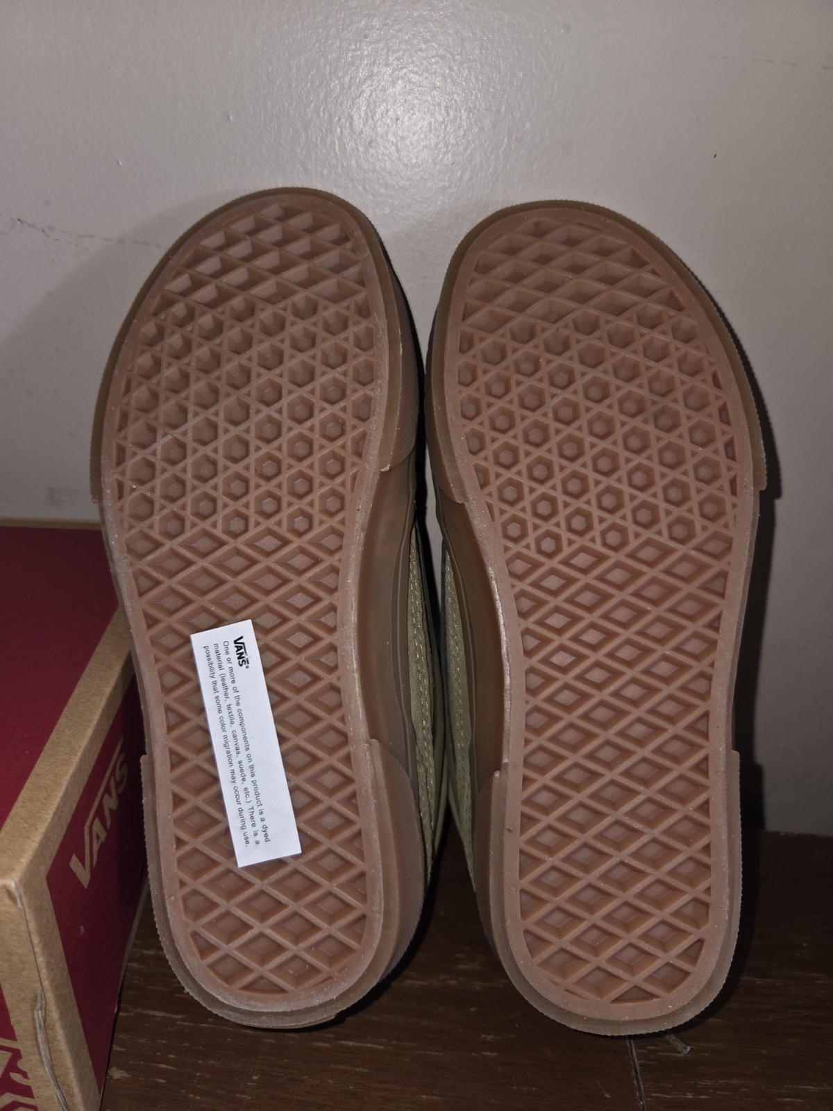 Vans Caldrone Gothic Olive Translucent Gum Sole Sneakers Womens Size 6