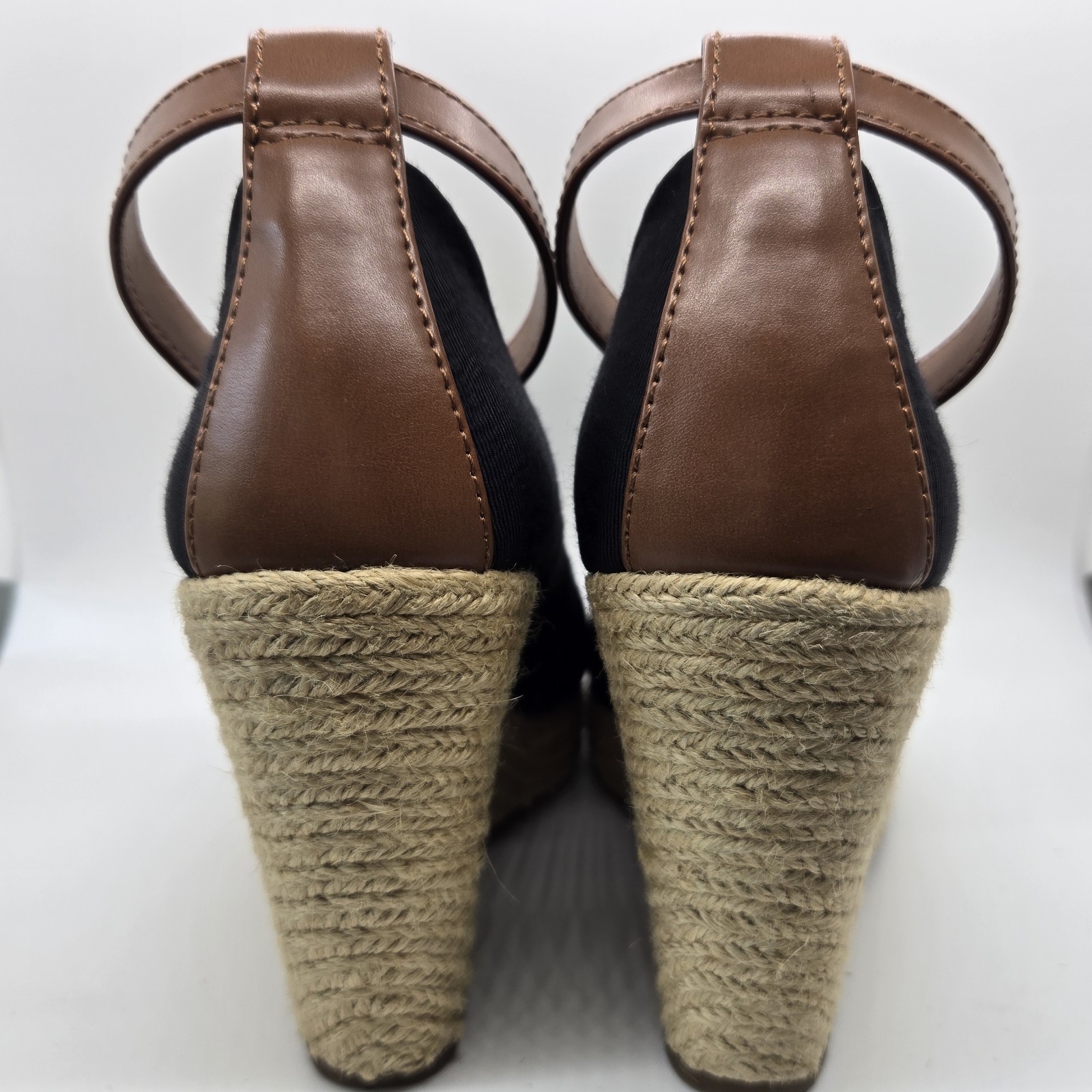BCBGeneration Heels 9.5 Gracyn Wedge Sandal Platform Ankle Strap Y2k Summer Sexy