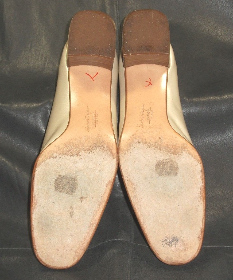 Salvatore Ferragamo Boutique women’s tan smooth leather pump shoes size US 8 3A
