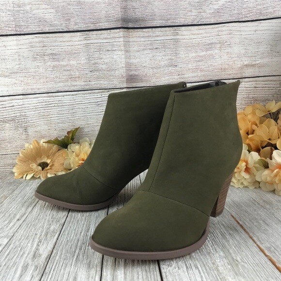 Sole Society Devyn Khaki Goat Nubuck Bootie