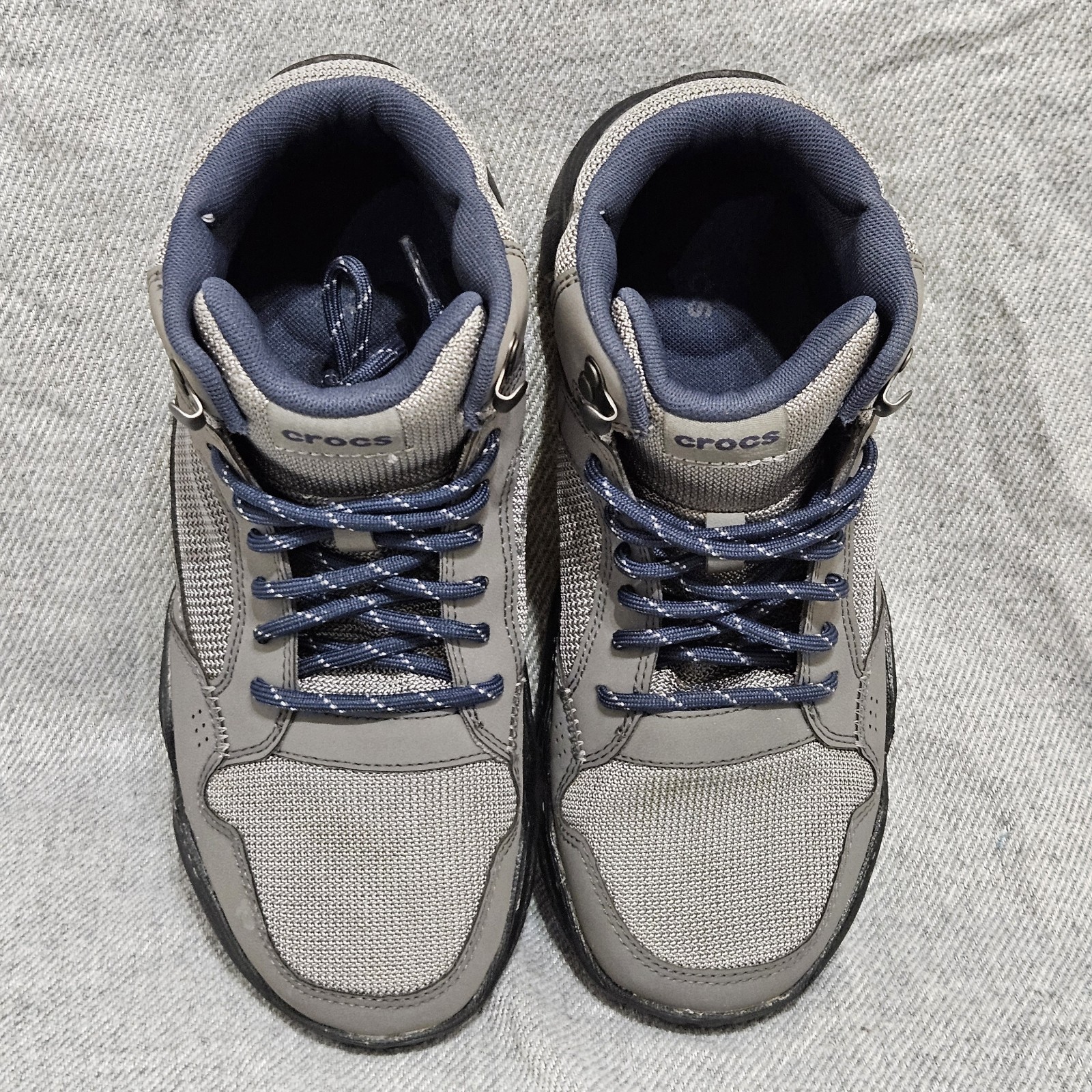 CROCS LiteRide Pacer Size M8/W10 Gray Lace Up Sneakers Shoes 204687