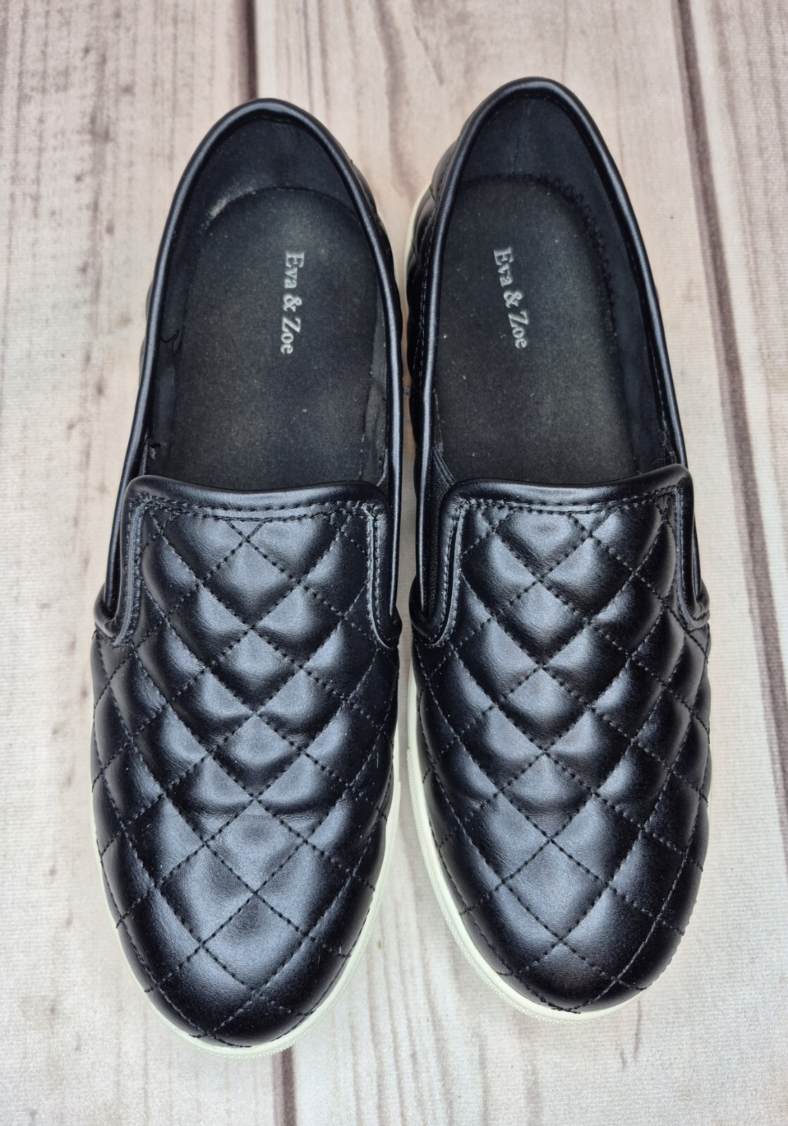 Eva & Zoe Women’s Size 8.5M Juno Black Quilted Leather & Textile Shoes
