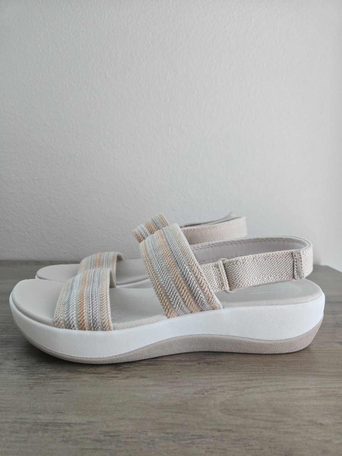 Clarks Cloudsteppers Arla Stroll Slingback Sandal Beige Multicolor Size 10M