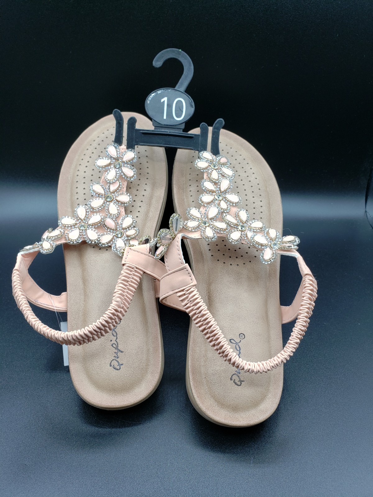 «Qupid» Womens Floral Beaded Bejeweled Rhinestone Sandals Size 10 NWT