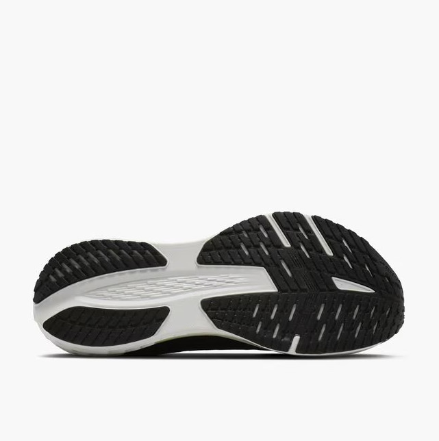 Brooks Women’s Launch 12 Running Shoes, Black/Grey (NEW)