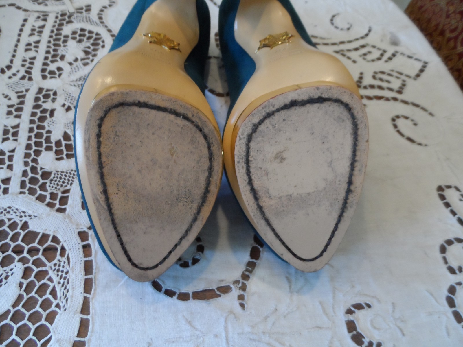Charlotte Olympia Turquoise Blue Suede «Dolly» Pumps Size 39.5″ M