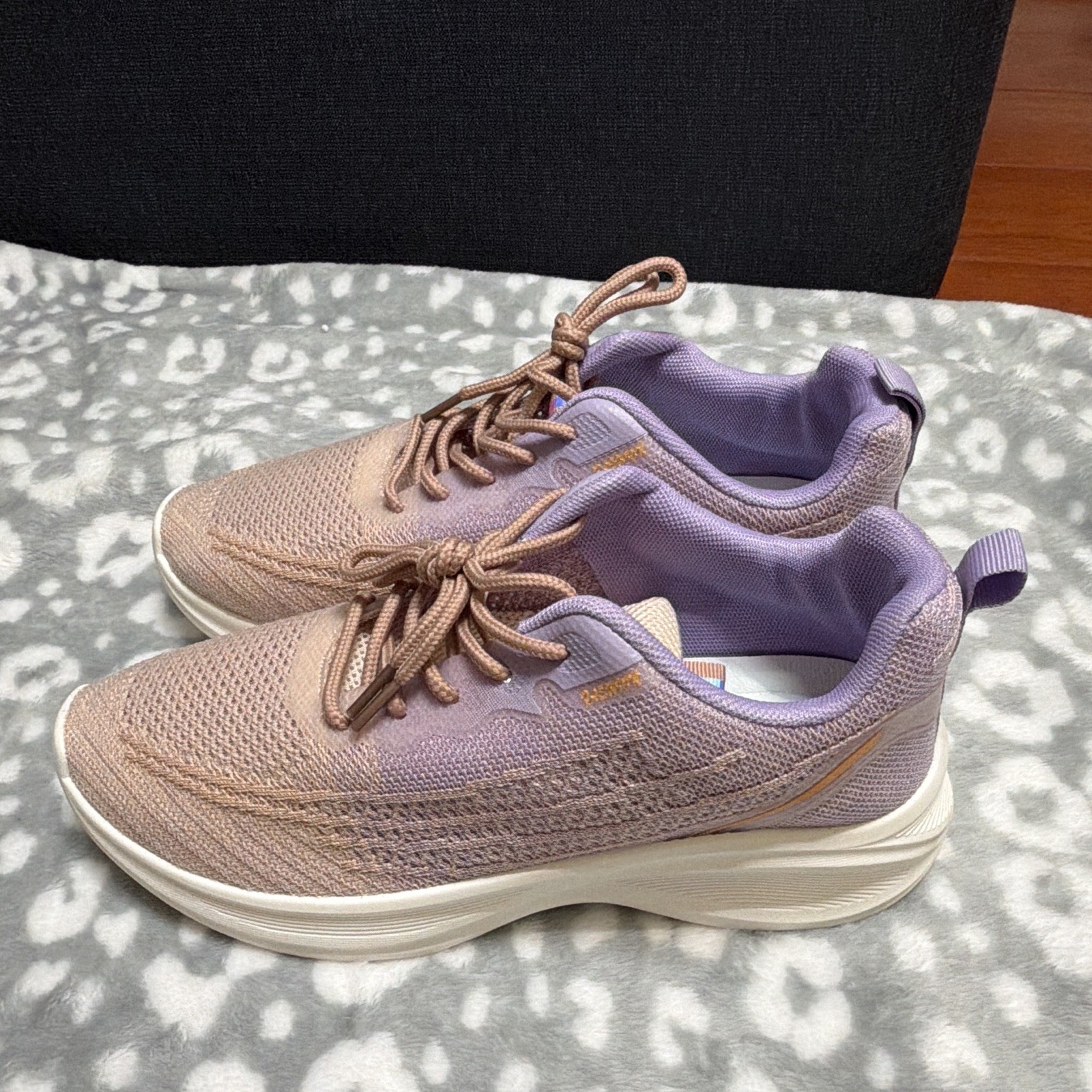 Women’s Purple/Pink Low Top Lace-Up Athletic Sneakers Mesh Upper Pull Tab