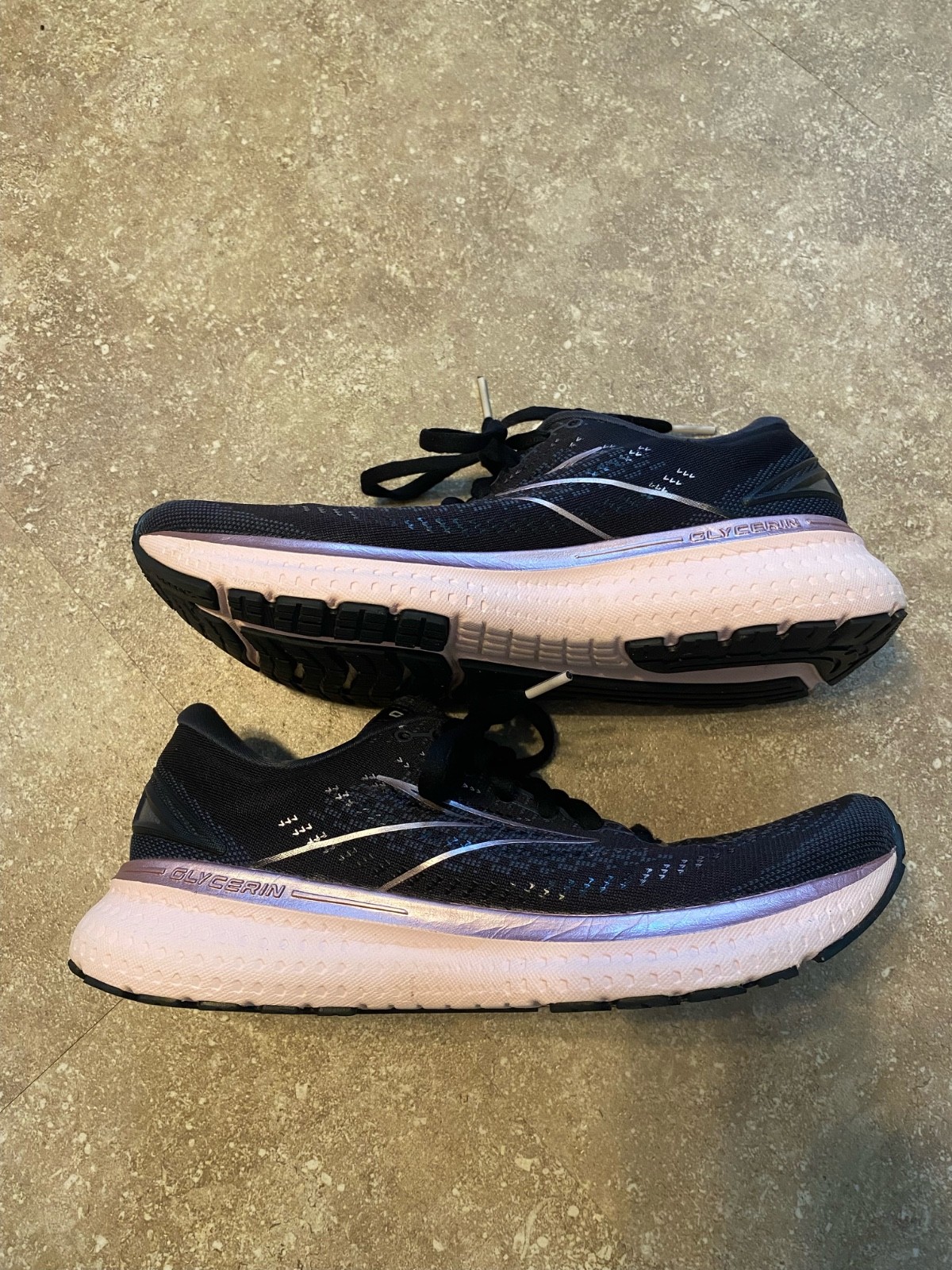 EUC Womens Brooks Glycerin 19 Running Shoes Size 8.5 Black/Pink 1203441B074