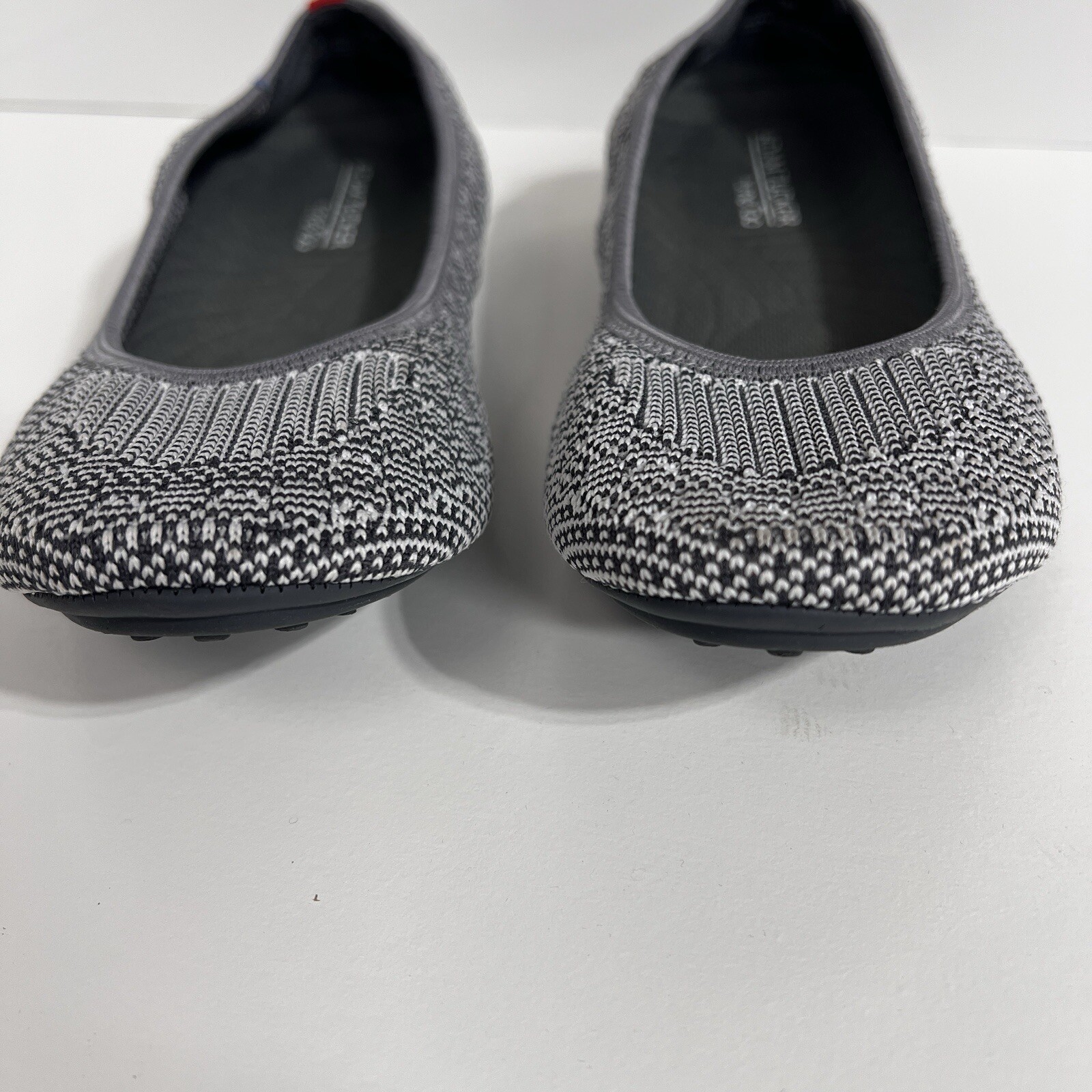 Adam Tucker Me Too Shoes Size 7M Women’s Kaila Memory Foam Ballet Comfort Flats