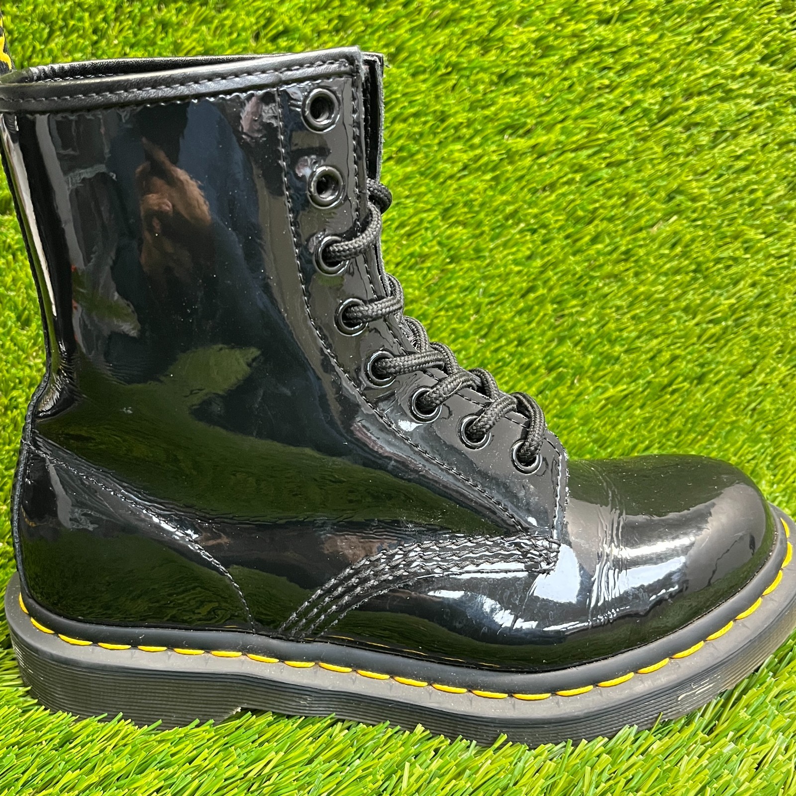 Dr. Martens 1460 Womens Size 7 Black Classic Outdoor Leather 8-Eye Combat Boots